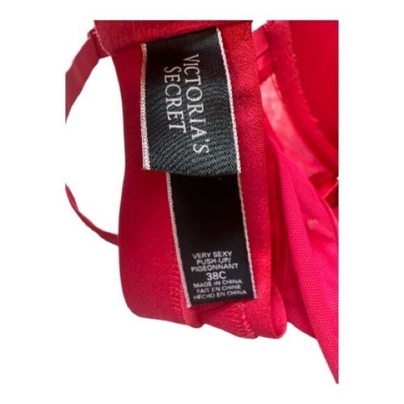 Victoria’s Secret Very Sexy Push Up Bra Red Lace Sheer 38C - Picture 2 of 5